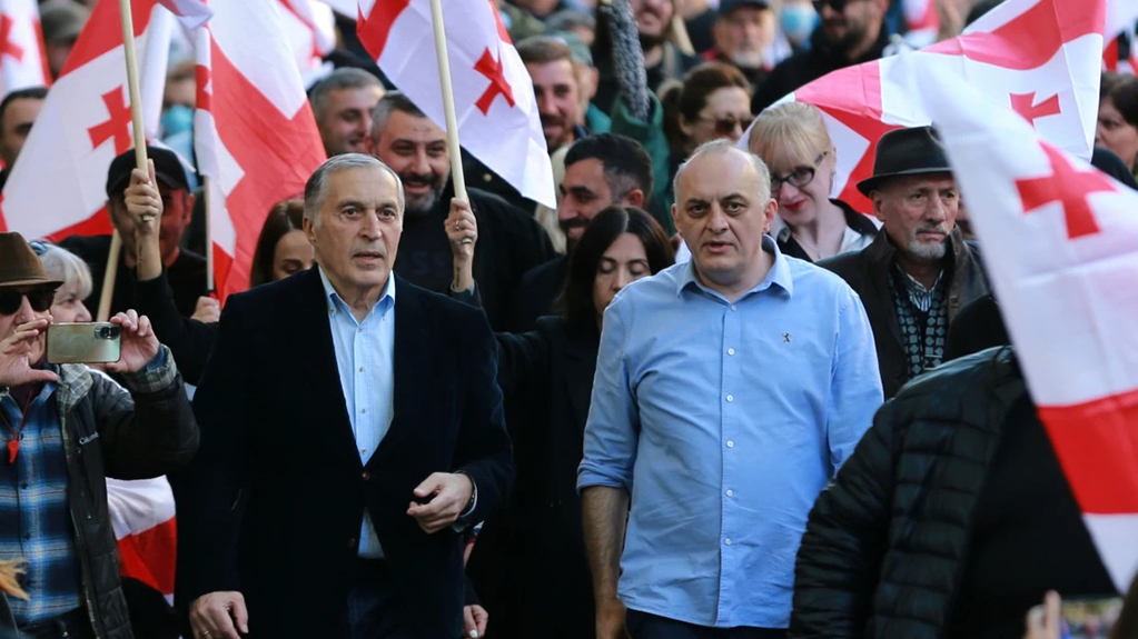  პაატა ბურჭულაძეს და 4 ოქტომბრის აქციის სხვა ორგანიზატორებს 9 წლამდე პატიმრობა ემუქრებათ