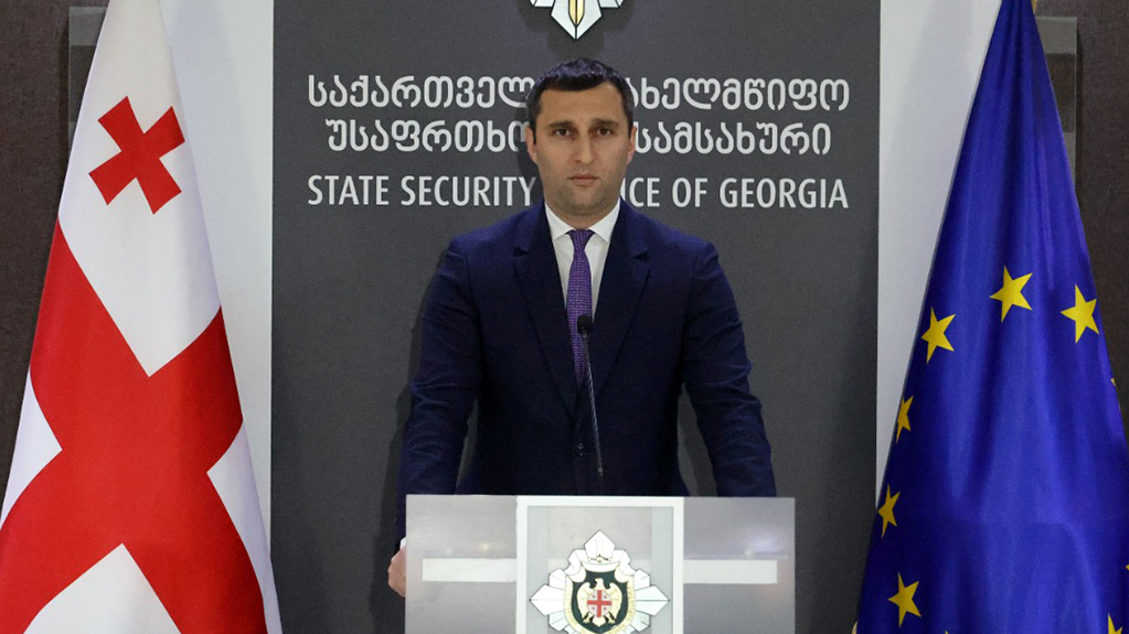  სუს-მა კორუფციული დანაშაულების ბრალდებით დააკავა და პასუხისგებაში მისცა 21 პირი