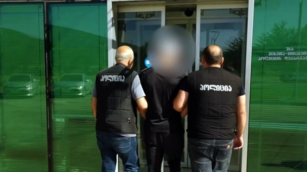  დუშეთში მძინარე კაცი მეუღლის თვალწინ ჩაცხრილეს